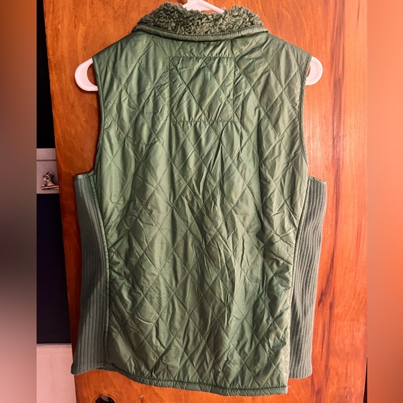 L.L. Bean Fleece Lined Fitness Vest - Picture 4 of 4